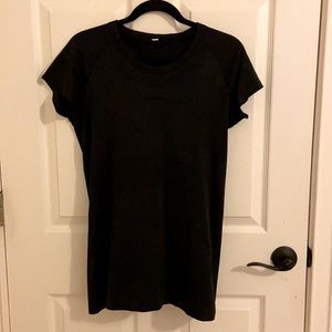 Lululemon Swiftly Tech Short Sleeve Shirt